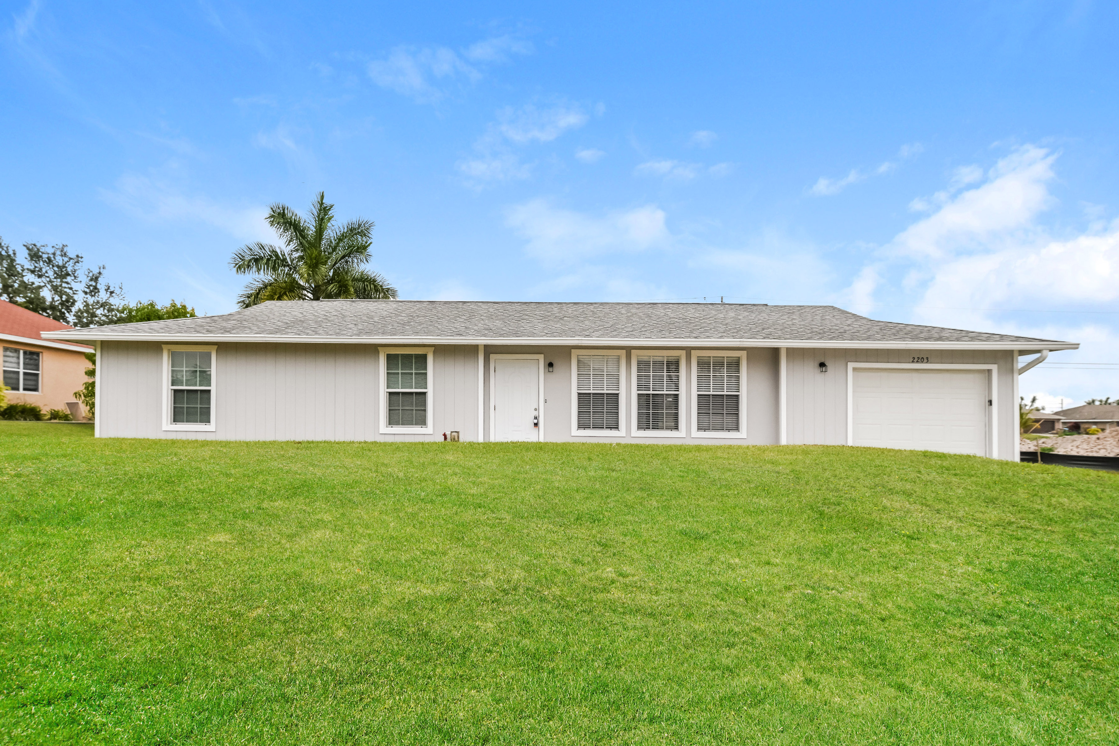 2203 N E 15TH TER CAPE CORAL, FL 33909